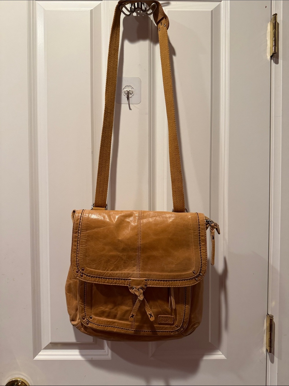 The Sak Convertible Leather Back Pack/shoulder Bag